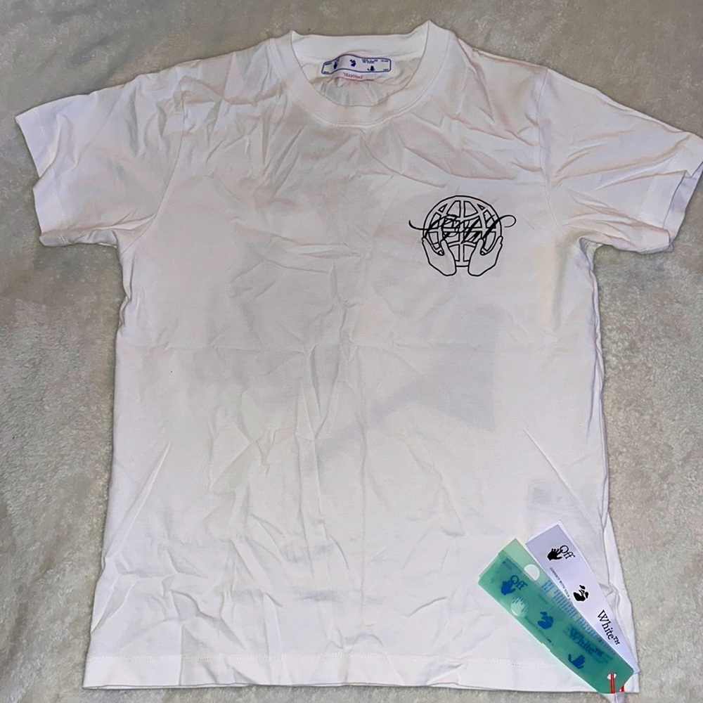Men’s Off White T-shirt